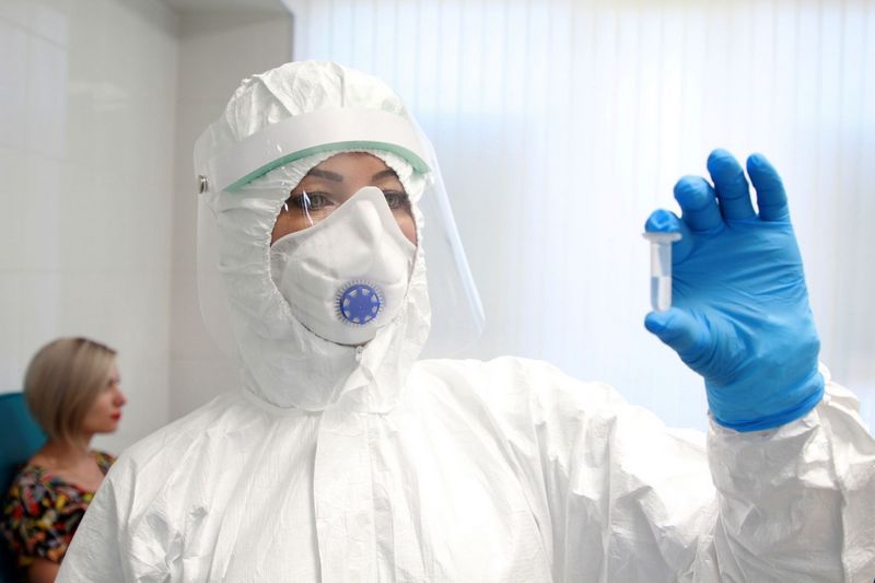 В Красноярске лаборатория «Инвитро» снижает цены на ПЦР-исследования к ...