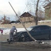 На улице Шахтеров в Красноярске участник ДТП повредил светофор