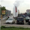 На ул. Вавилова в Красноярске прорвало трубу с горячей водой, есть пострадавшие (видео)