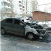 На ул. 9 Мая в Красноярске сожгли автомобиль (видео)