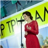 Красноярские знаменитости устроили распродажу гардероба ради сирот