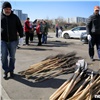 В красноярском сквере депутаты высадили новые деревья (видео)