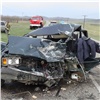 ВАЗ разбился о микроавтобус в Хакасии, погиб водитель