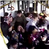 Опубликована запись столкновения автобуса с погрузчиком в Красноярске (видео)