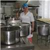 Шеф-повар красноярского детсада покорила детей блюдами с «секретом» и тысячами булочек