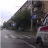 В Красноярске оштрафовали не пропустившего пешехода водителя скорой помощи 