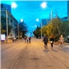 Красноярцы устроили пешеходную зону на проезжей части проспекта Мира 