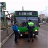 Красноярцев возил автобус с неисправными тормозами