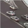«За дело получил»: красноярцы одобрили драку водителей (видео)
