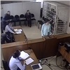 Житель Красноярского края напал на следователя в зале суда (видео)