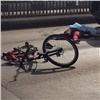 На красноярском мосту погибла велосипедистка: молодую женщину сбили сразу две машины