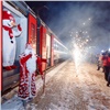 Городскую электричку Красноярска украсили сказочной новогодней иллюминацией (видео)