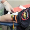 Красноярские полицейские сдали кровь для жертв ДТП и несчастных случаев