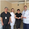 Красноярские врачи избавили женщину от боли в спине, которая мучила ее 30 лет
