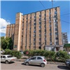 Мэрию Красноярска заставят продолжить ремонт скандально известного общежития в центре города