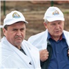 Краевые депутаты посетили сельхозпредприятия в Шушенском районе