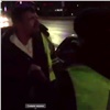 «Домой же можно доехать»: красноярцы остановили пьяного водителя на дороге и сдали его полиции (видео) 