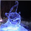 «Создали настоящие шедевры искусства»: красноярцам показали самые красивые скульптуры из снега и льда