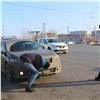 Красноярских водителей предупредили о штрафах за грязные номера. Полицейские будут пристально следить за нарушителями