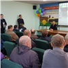 Глава ГИБДД Красноярска рассказал маршрутчикам о безопасном вождении. Такие встречи станут регулярными