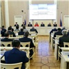 «Хорошие отношения на федеральном уровне»: спикер краевого парламента принял участие в заседании Совета законодателей России