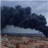 В МЧС назвали предварительную версию пожара на территории «Красмаша» в Красноярске