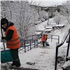 Выпавший за ночь снег начнут убирать с красноярских улиц после 10 часов утра