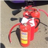 «Вожу всегда много огнетушителей»: красноярец помог потушить загоревшийся автомобиль