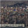 Бухгалтер сельсовета на востоке Красноярского края утаила жильё и землю и получила замечание