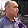 Енисейский водитель спас двух детей из горящего дома. Их оставили под присмотром родственника (видео)