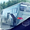На трассе в Красноярском крае пассажирский автобус столкнулся с грузовиком
