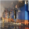 МЧС рассказало о трудностях при тушении пожара на Енисейском рынке