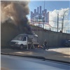 «Аккумулятор взорвался»: на правобережье Красноярска на дороге сгорела ГАЗель (видео)