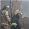 В красноярских Энергетиках ночью горел двухэтажный дом. Спасли 16 человек
