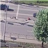 На улице Алексеева молодой водитель сбил колясочника-попрошайку (видео)
