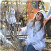 «Зеленая дружина СГК» высадила деревья около красноярского онкоцентра