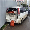 На Шахтёров в Красноярске Range Rover врезался в «Тойоту» и рассыпал лук