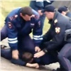 Дебоширов из Канска отправили под арест за конфликт с полицейскими
