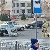 В Зеленогорске спешившие на вызов в школу пожарные разбили две машины (видео)