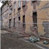Дом в Красноярске довели до аварийного состояния из-за халатности властей