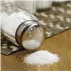 Минздрав назвал рекомендованный уровень потребления соли в сутки