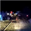 Мэр Тулуна влетел в припаркованный на трассе КамАЗ. В аварии погибла жена чиновника (видео)