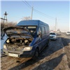 «Ехали в два этажа»: на трассе под Красноярском остановили 5-местный автобус с 12 пассажирами внутри (видео)