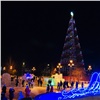 В центре Красноярска в пятницу заработают несколько елок