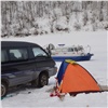 В праздничные выходные спасатели и полиция разгонят рыбаков со льда Красноярского водохранилища