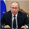 Владимир Путин освободил от НДФЛ выплаты лечащим коронавирус врачам