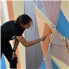 Красноярские художники раскрасили стены краевого онкодиспансера