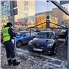 Красноярские полицейские устроили рейд по парковкам для инвалидов