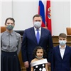Дмитрий Свиридов выполнил желания трех воспитанников детских домов
