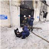 Следователи подтвердили гибель одного человека на красноярском складе. Пожарных еще ищут